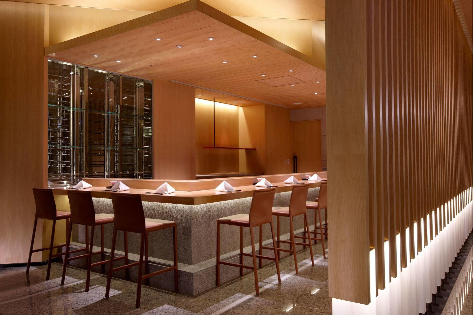 The Okura Prestige Taipei Hotel Exterior photo The interior of the restaurant